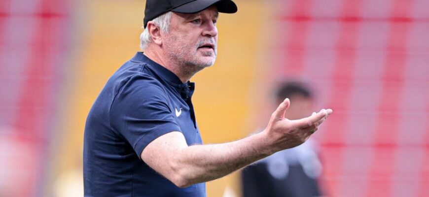 Igor Shalimov: "Akron" futbolchilari maydonda qiynalmoqda