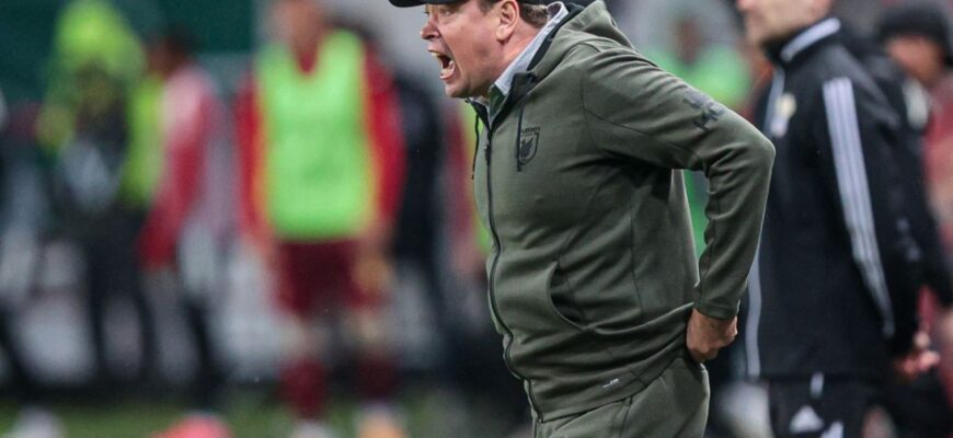 Leonid Slutskiy tennis futboldan ustunligining uch sababini izohladi