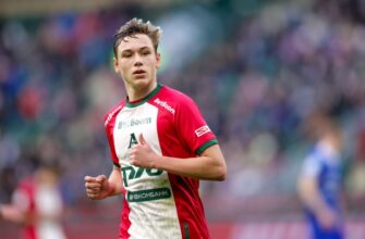Lokomotiv va Galatasaray Aleksey Batrakov transferiga kelishdi