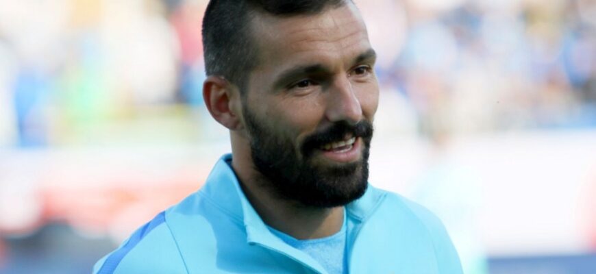Migel Danni: "Zenit" afsonaviy futbolchini tabrikladi!