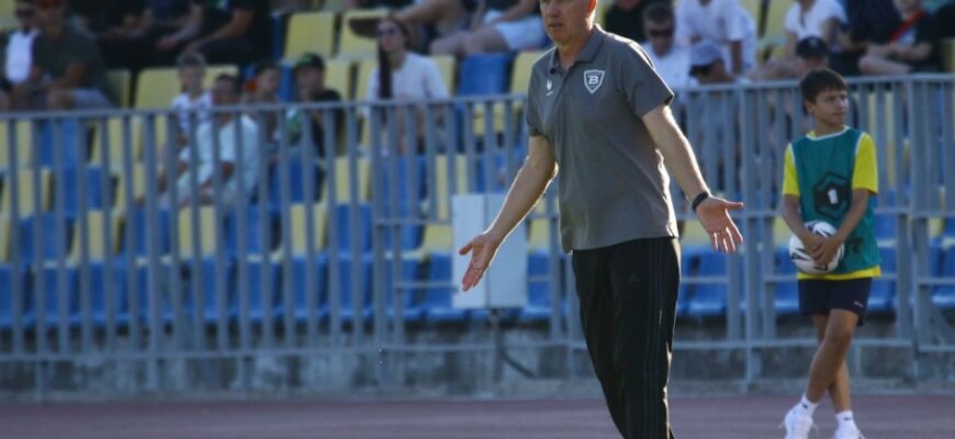 Mikhail Belov "Volga" bosh murabbiyligidan ketdi