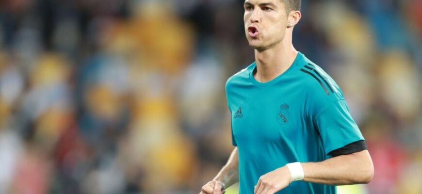Mourinho: "Real Madrid"dagi ilk davrimda Ronalduga gol o'rgatolmadim!"