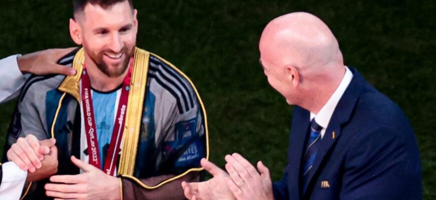 Nashville muxlislari Messi va Infantino bilan g'ayrioddiy banner osishdi