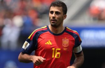 Rodri "Barselona" bilan shartnoma imzolagach ofisdan chiqdi