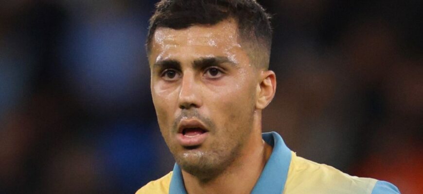 Rodri "Manchester City"dan ketishidan so'ng ta'sirli so'zlarni aytdi