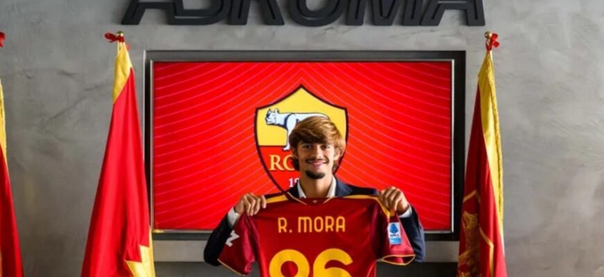 Roma 19 yoshli yangi futbolchi tufayli tarixga kirdi
