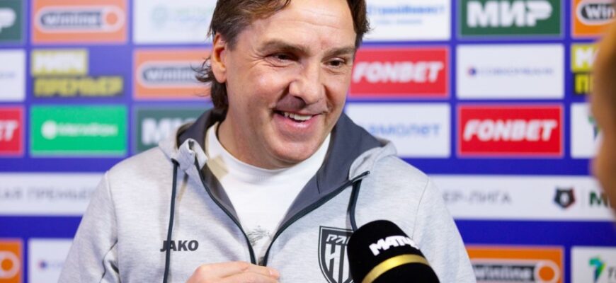 Sergey Yuran "Ural"da "kuchsiz futbolchilarga" joy yo'q dedi