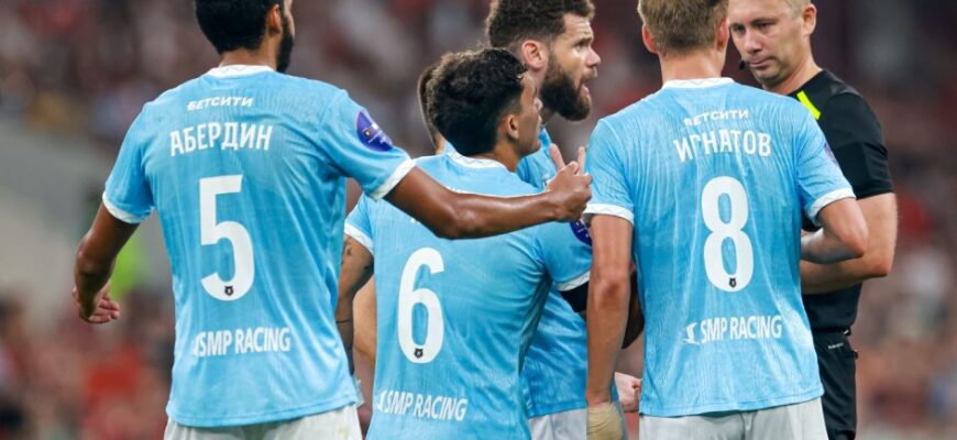 Sochi futbolchilari "Torpedo" bilan o'yinga Moskvaga yetib keldi