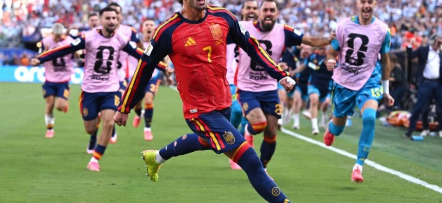 Tottenham "Barcelona"dan Ferran Torres uchun "Arsenal" bilan bellashishi mumkin