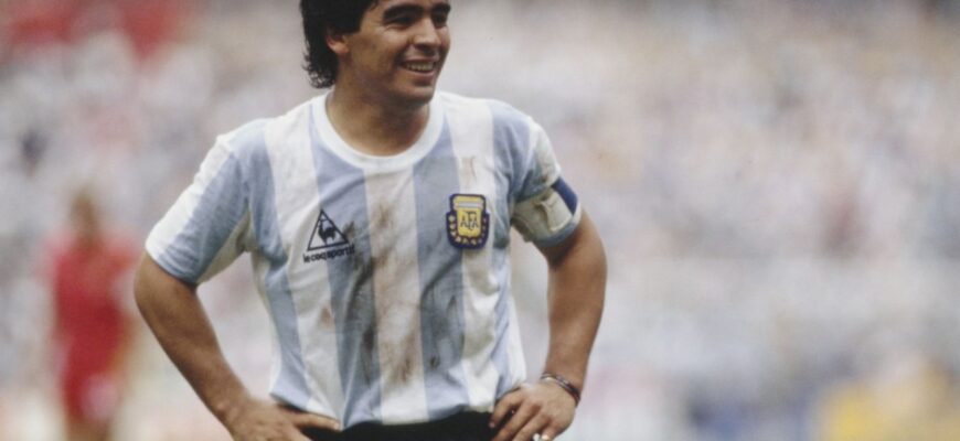 Valdano Maradona haqida: Butun mamlakat yig'lagan inson yolg'iz vafot etdi