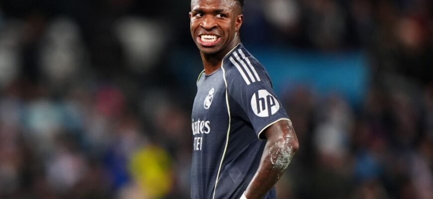 Vinicius 'Arsenal'ga o'tadimi? Sobiq darvozabon o'z fikrini bildirdi.