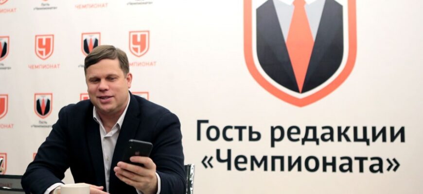 Vladislav Radimov Yegor Titov bilan «Spartak» – «Zenit» oʻyinida